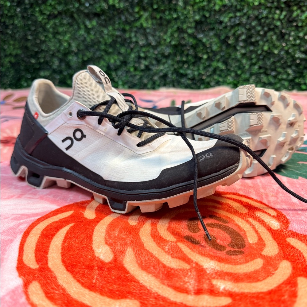 On Running Trail Shoes in Black and Cream